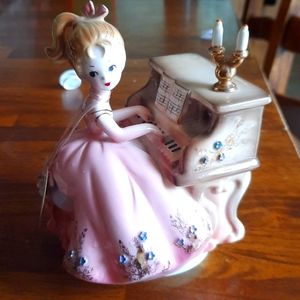 Josef Originals Music box